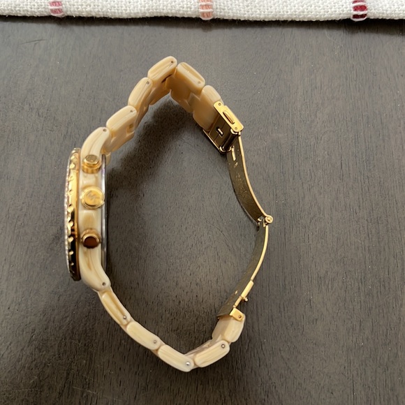 Michael’s kors watch - Picture 2 of 2